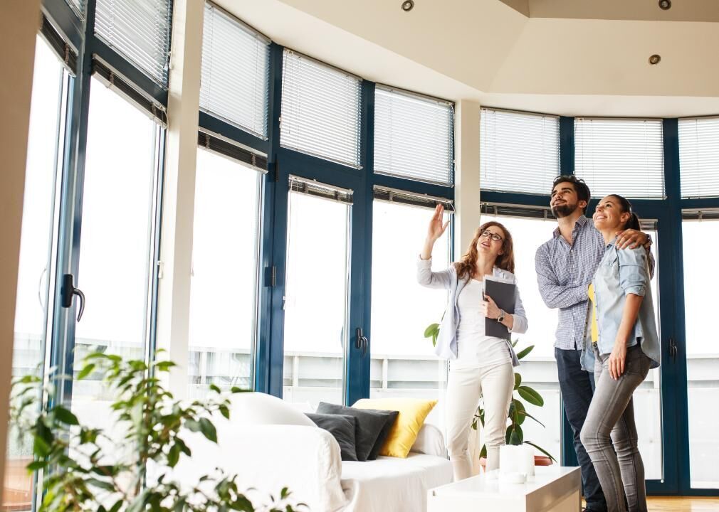 25% of home offers in February 2022 were cash offers